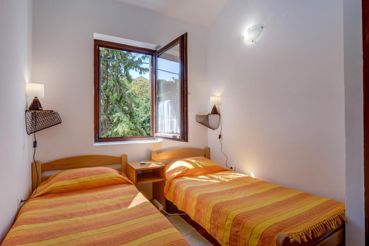 Appartement Oaza à Mali Lošinj Extérieur photo
