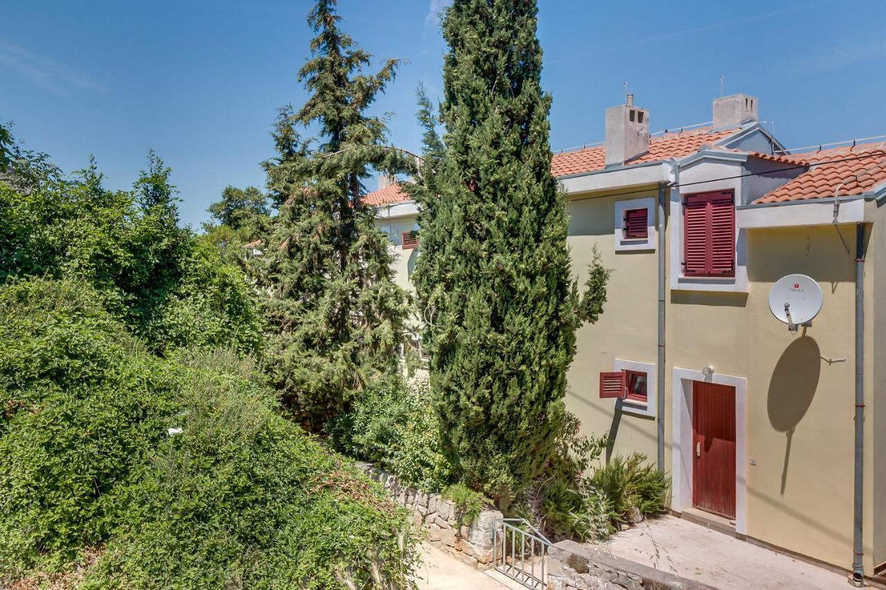 Appartement Oaza à Mali Lošinj Extérieur photo